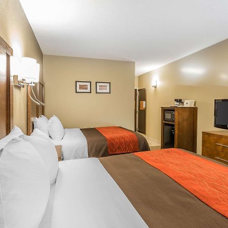 Comfort Inn & Suites Dalton Exterior photo